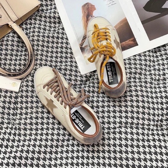 Golden Goose Premium Cream Trainers